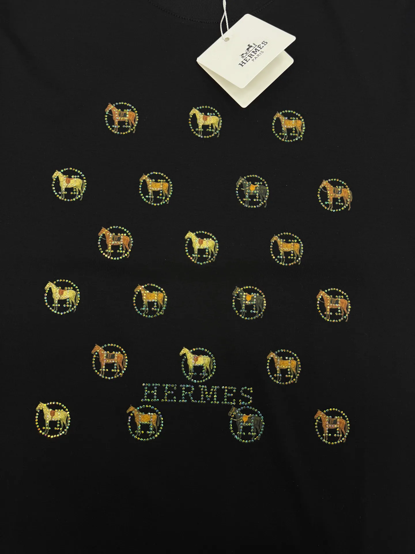 ⚜️Hermes 26s New Arrival T ， Quality . Breathable， ！ ， 🎨 . . . Versatile， 。 Brother ， Breathable， ！ ：Black. . .White.Sizes：M-3XL ❗️（S 4XL ）175/145 XL